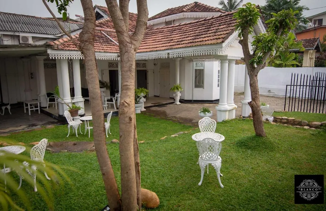 Villa Blanco-1